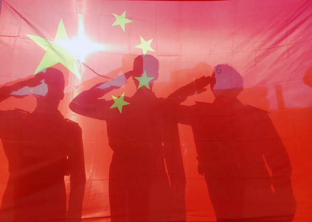 请问做平面设计师的都是什么样的人？游戏画面
